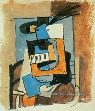 Femme au chapeau un panache 1919 cubiste Pablo Picasso Peinture à l'huile